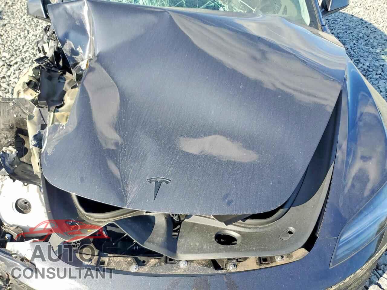 TESLA MODEL 3 2026 - 5YJ3E1EA6TF123961