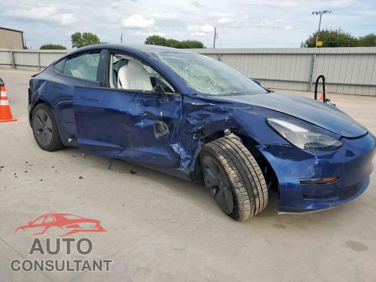 TESLA MODEL 3 2023 - 5YJ3E1EA3PF426010
