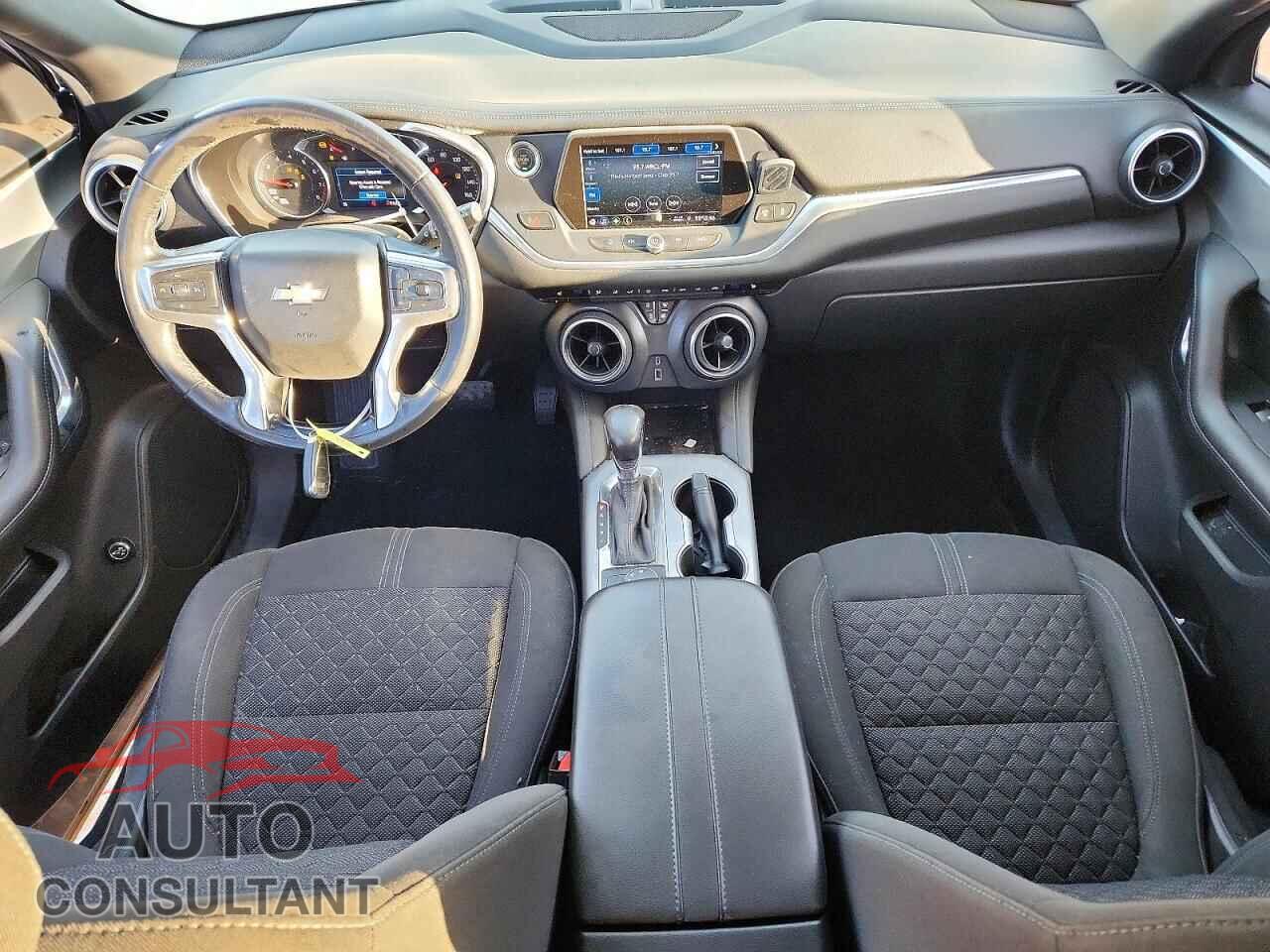 CHEVROLET BLAZER 2019 - 3GNKBBRAXKS583724