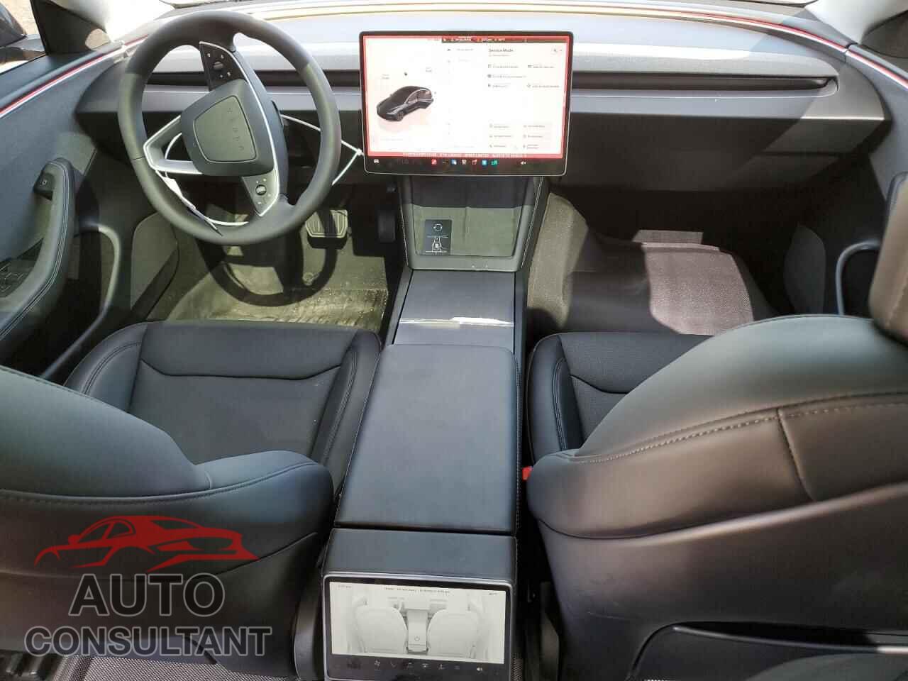 TESLA MODEL 3 2025 - 5YJ3E1EA0SF040055