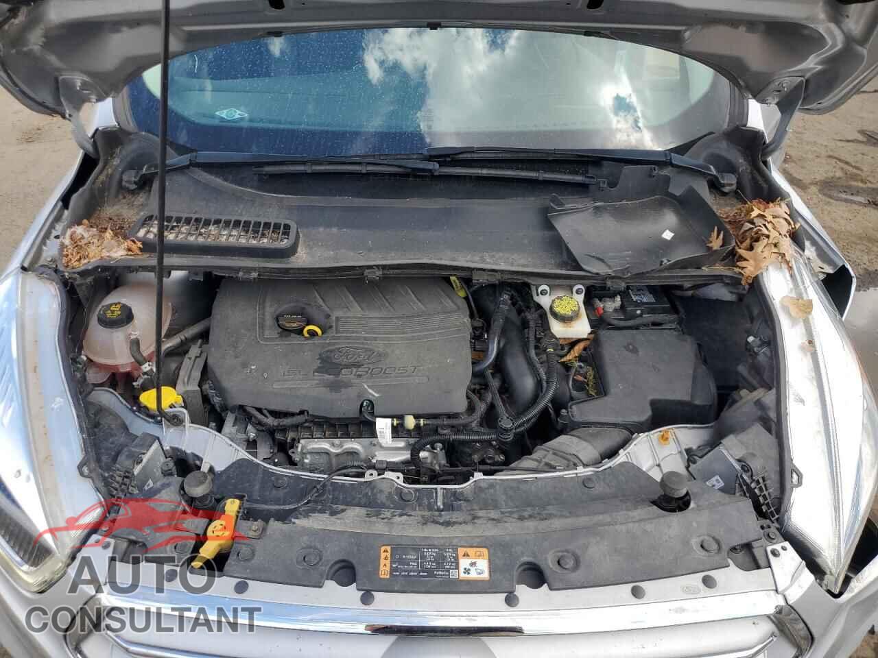 FORD ESCAPE 2018 - 1FMCU9HD5JUC75155