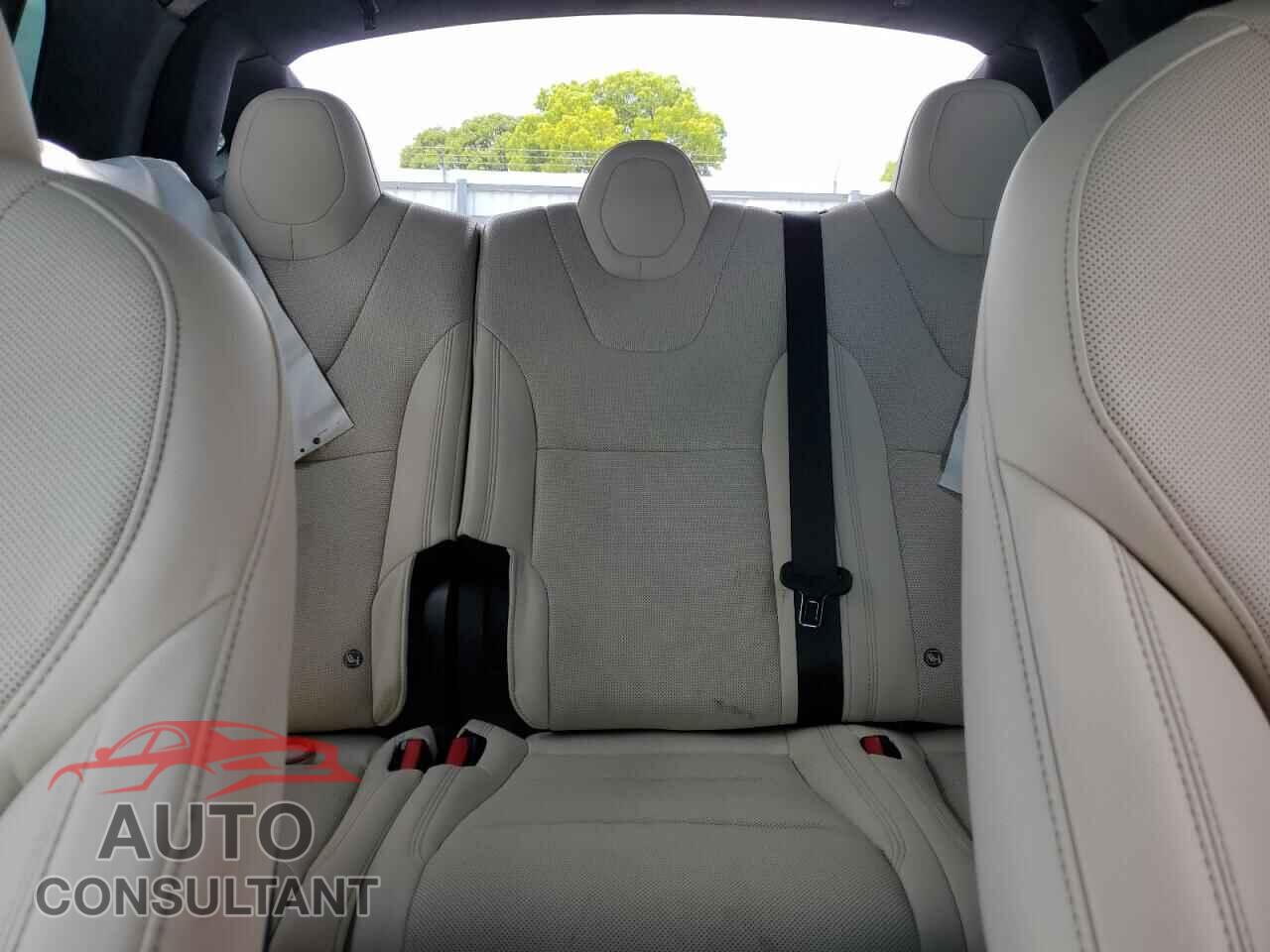 TESLA MODEL X 2023 - 7SAXCDE56PF367663