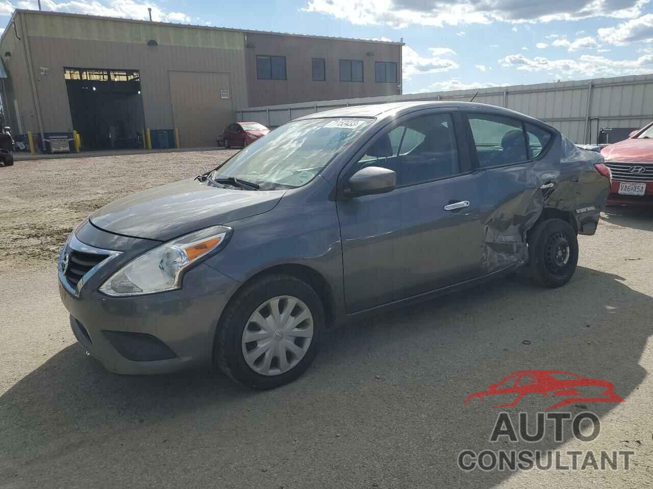 NISSAN VERSA 2017 - 3N1CN7AP1HL849493