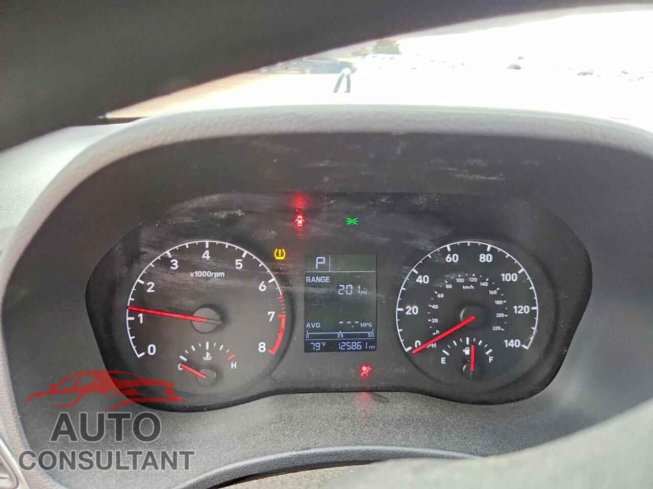 HYUNDAI ACCENT 2018 - 3KPC24A30JE021284