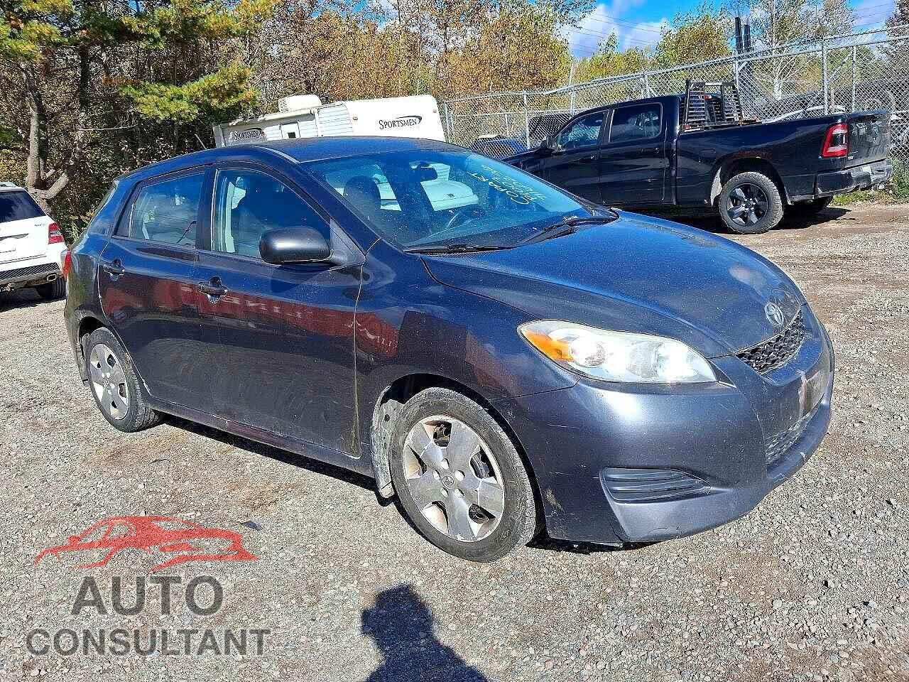 TOYOTA MATRIX 2013 - 2T1KU4EE9DC056426