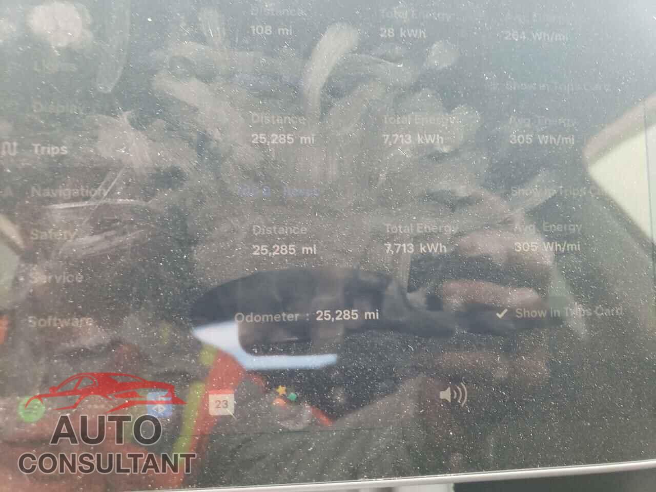 TESLA MODEL Y 2023 - 7SAYGDEEXPF605443
