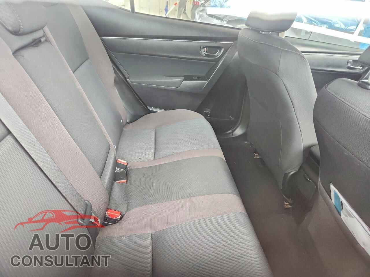 TOYOTA COROLLA 2017 - 5YFBURHE2HP662391