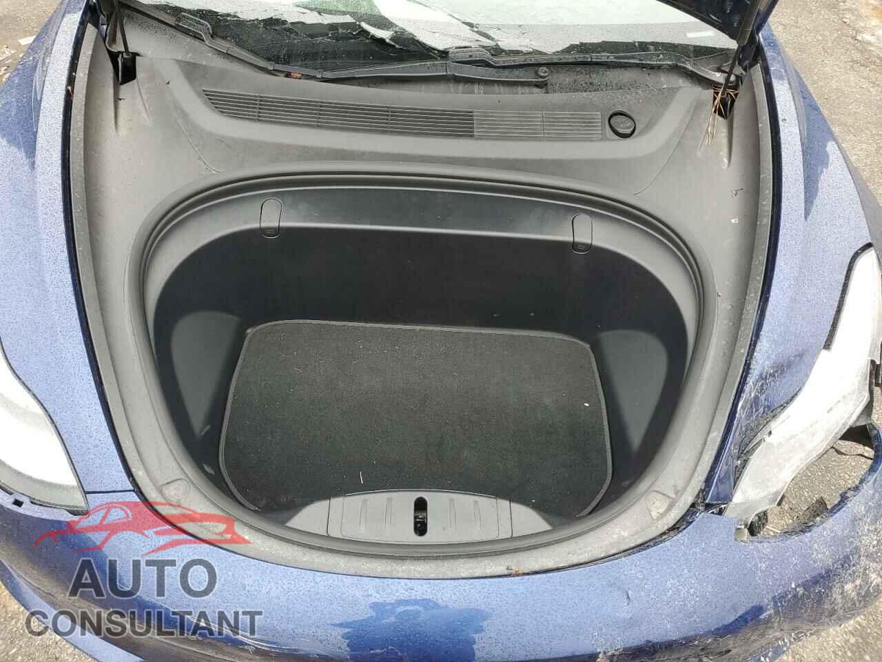 TESLA MODEL 3 2018 - 5YJ3E1EA8JF154352