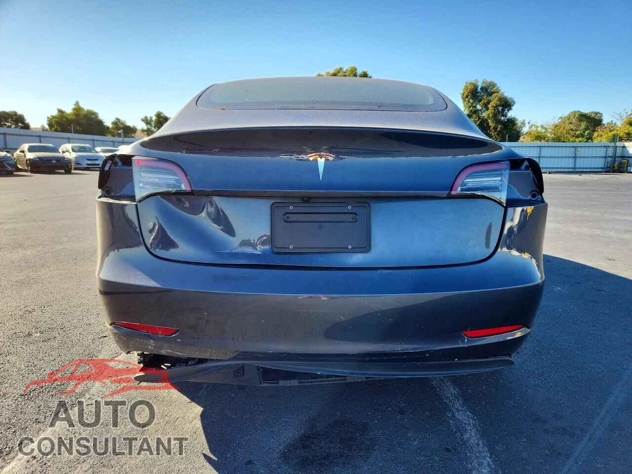 TESLA MODEL 3 2023 - 5YJ3E1EA5PF618030