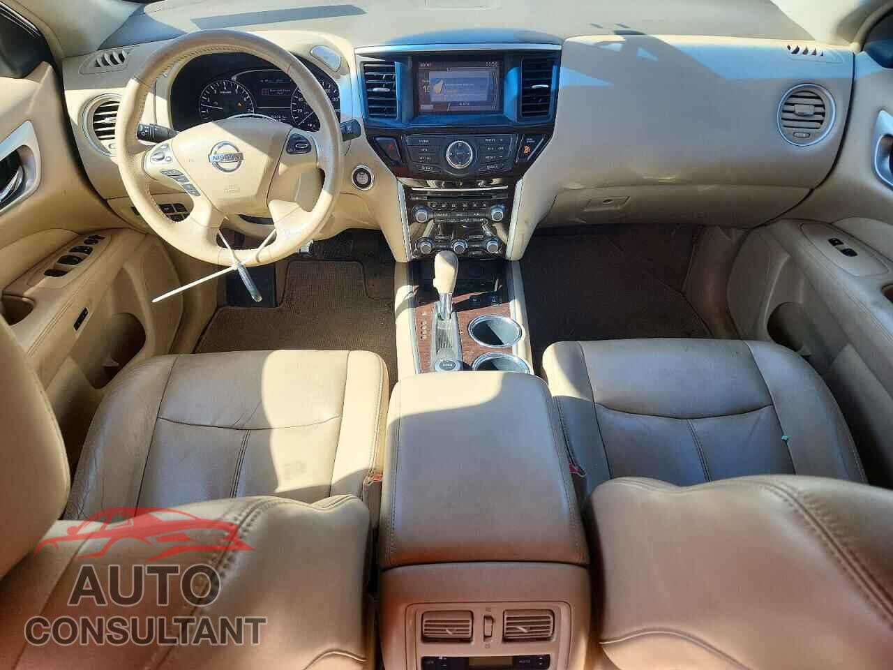 NISSAN PATHFINDER 2013 - 5N1AR2MM2DC635806