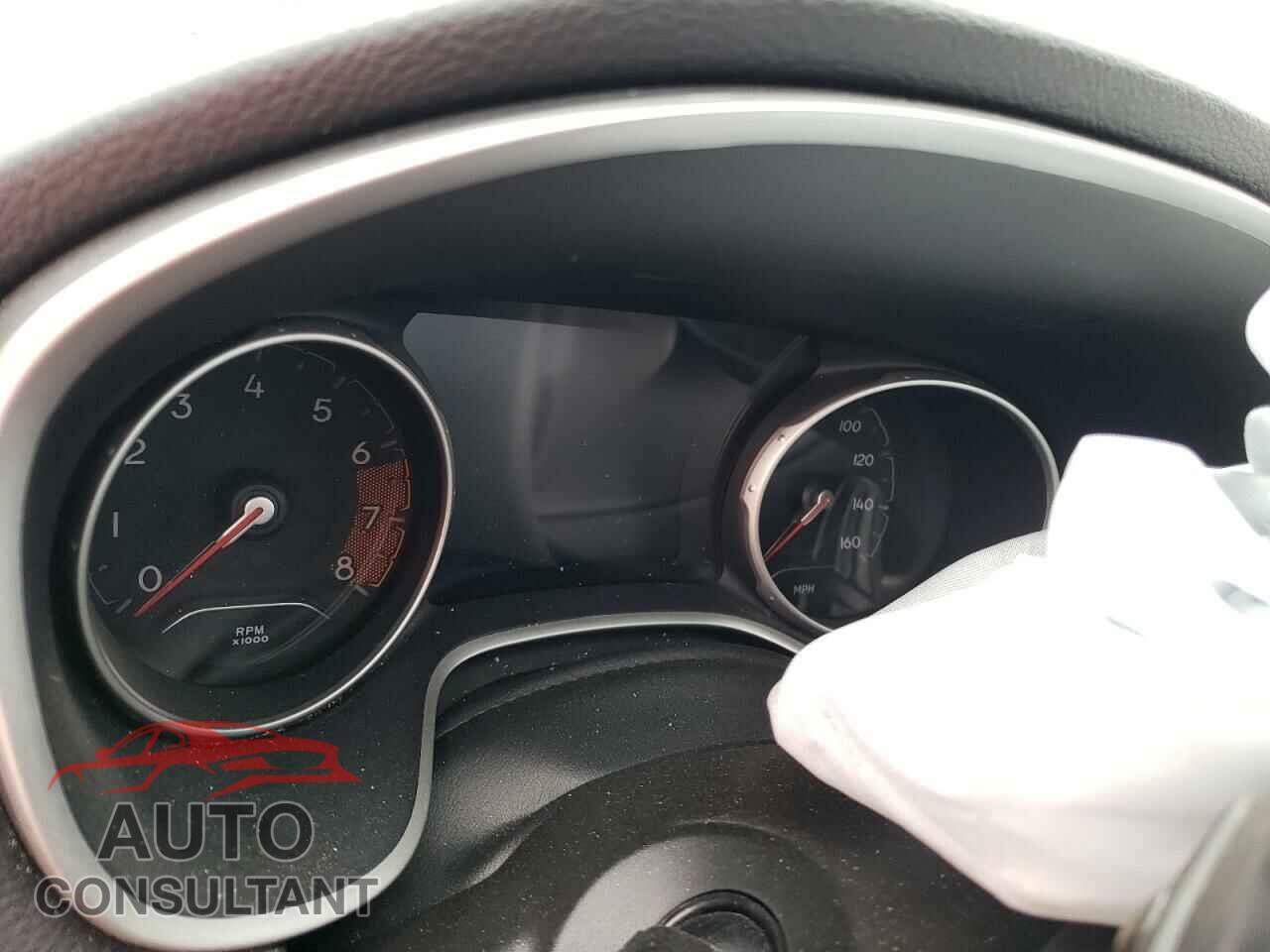 JEEP COMPASS 2018 - 3C4NJCCB9JT358879