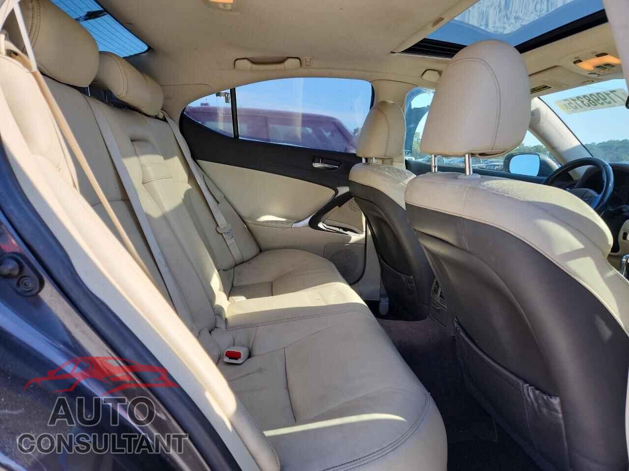 LEXUS IS 2009 - JTHBK262592088535