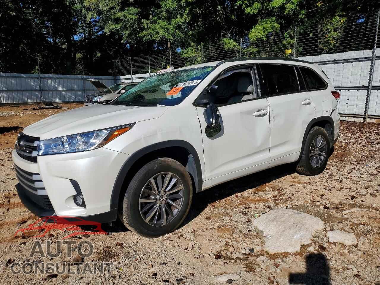 TOYOTA HIGHLANDER 2017 - 5TDKZRFH8HS197430