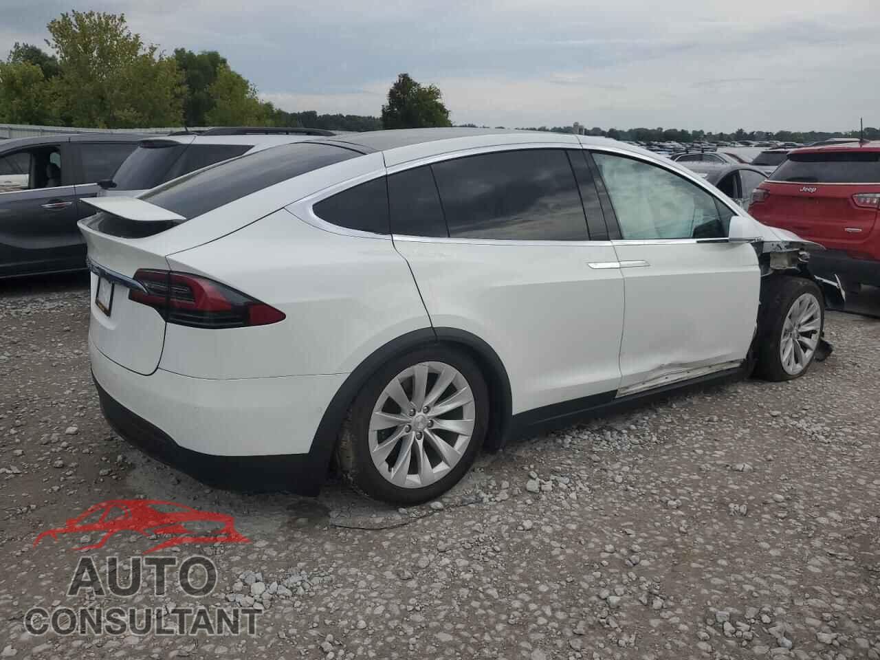 TESLA MODEL X 2021 - 5YJXCBE21MF320673