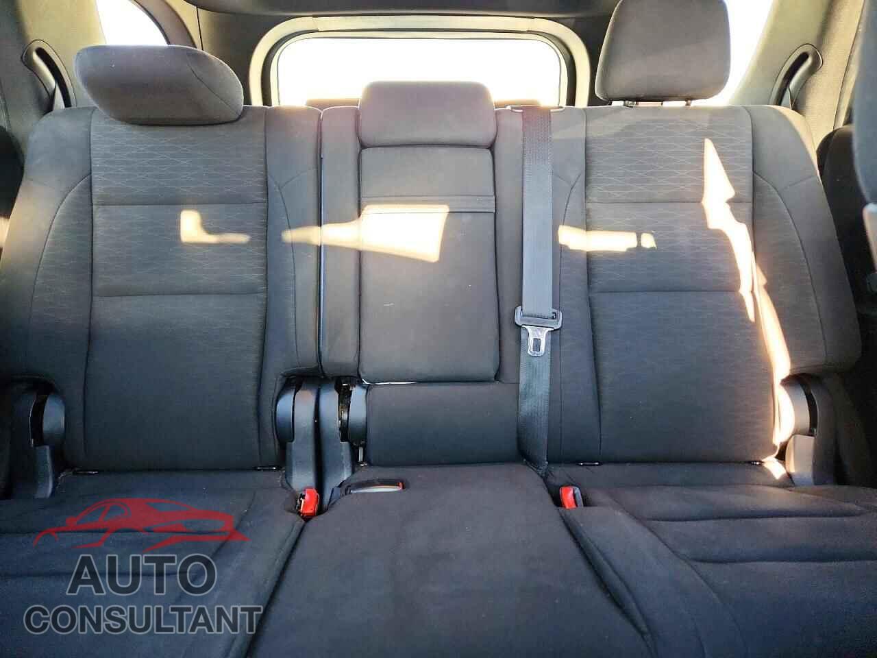 DODGE DURANGO 2018 - 1C4RDJAGXJC317040