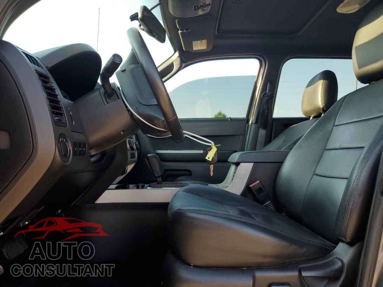 FORD ESCAPE 2011 - 1FMCU0D79BKB18771