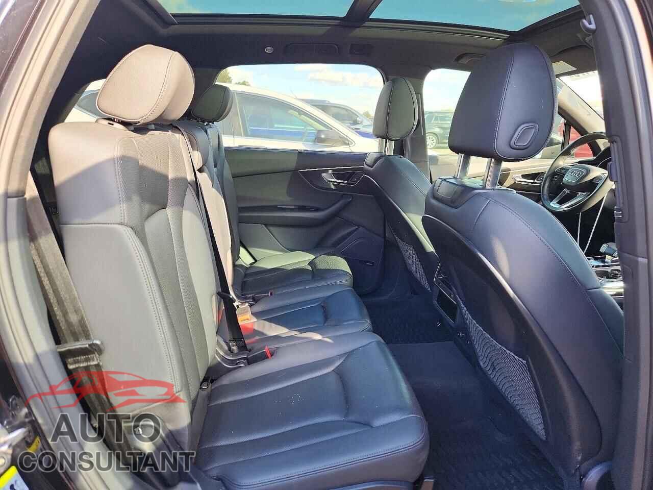AUDI Q7 2020 - WA1LXAF76LD009764