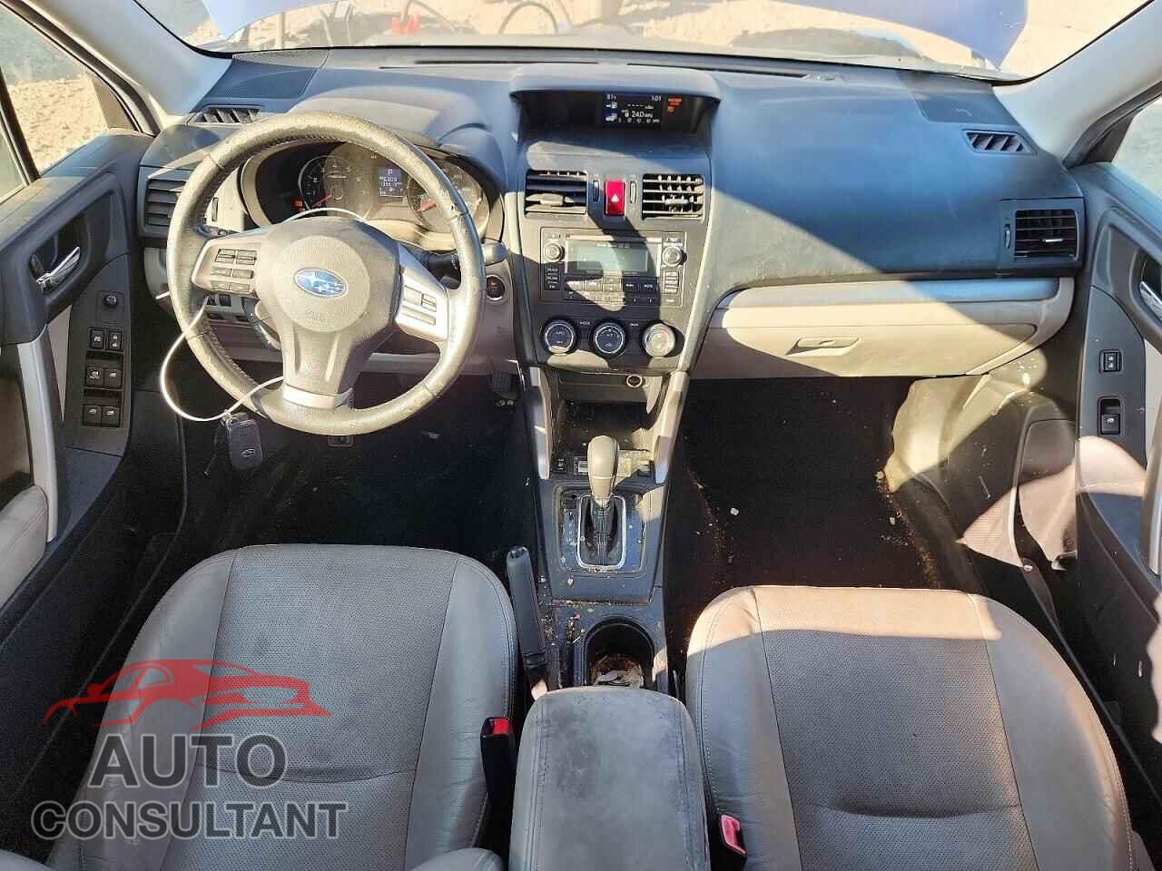 SUBARU FORESTER 2015 - JF2SJAUC8FH570842