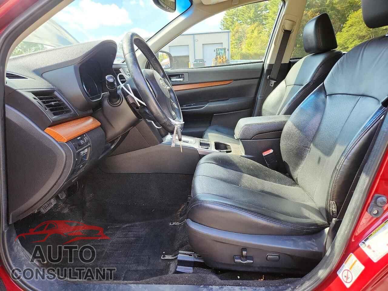SUBARU OUTBACK 2014 - 4S4BRBLC2E3295555