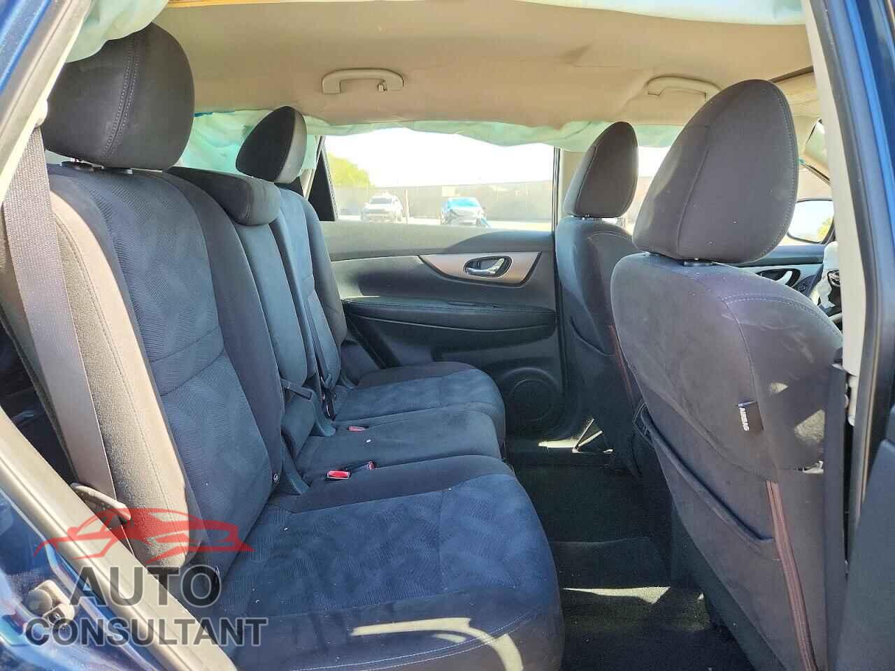 NISSAN ROGUE 2015 - KNMAT2MT0FP567871