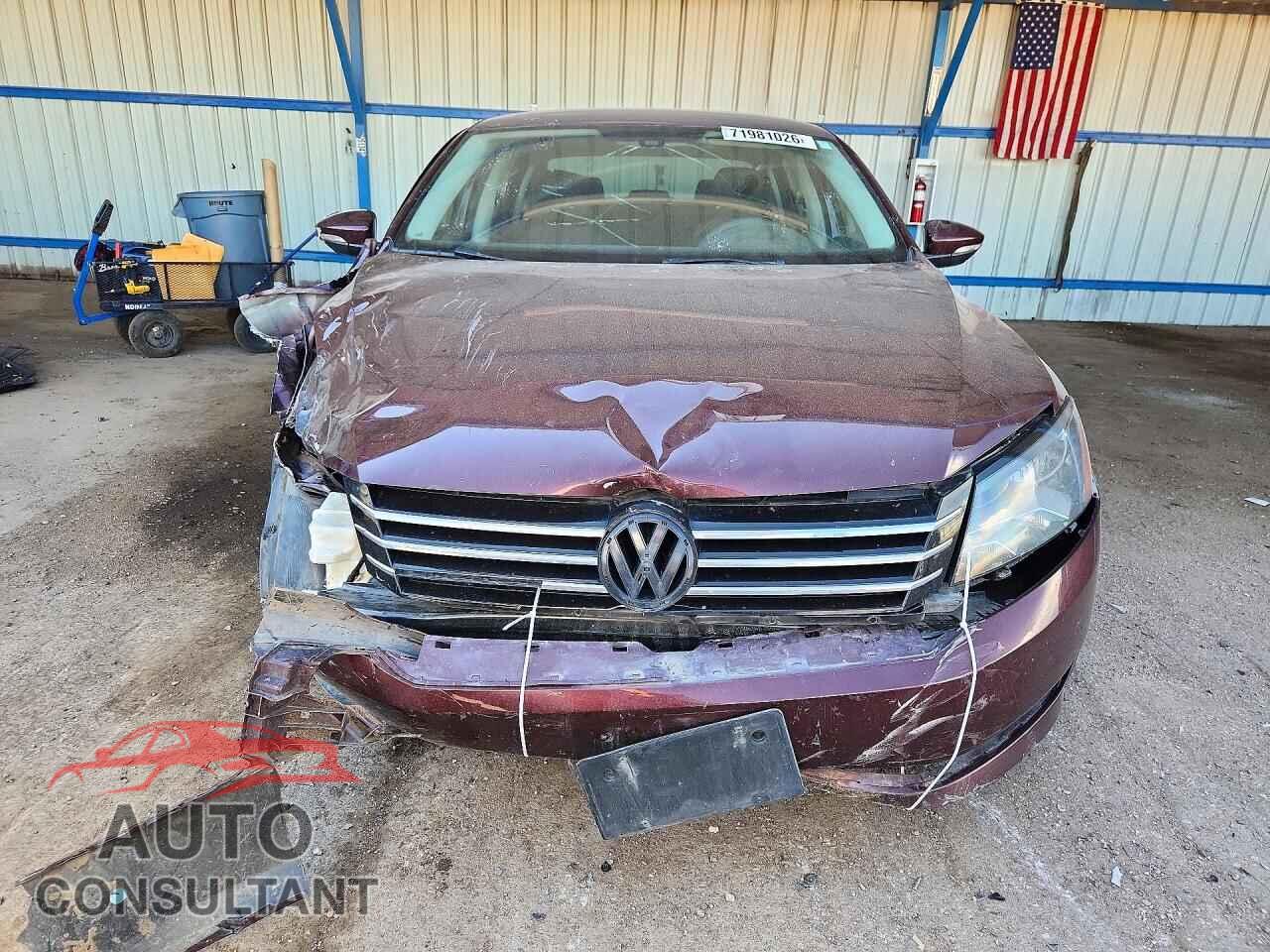 VOLKSWAGEN PASSAT 2012 - 1VWAP7A32CC008683