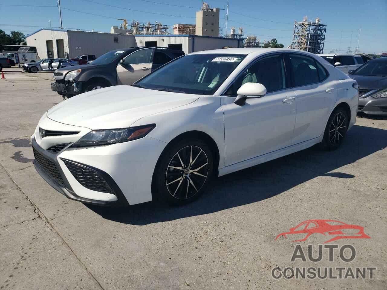 TOYOTA CAMRY 2022 - 4T1G11AK9NU669266
