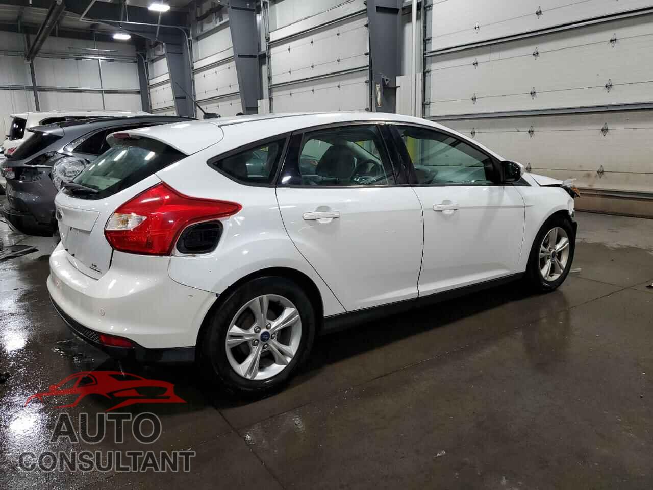 FORD FOCUS 2014 - 1FADP3K25EL374189