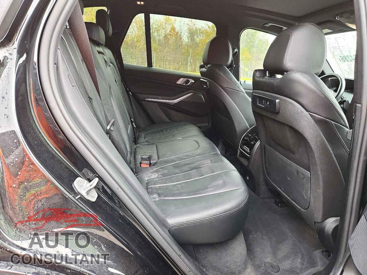 BMW X5 2020 - 5UXCR6C04L9C67113