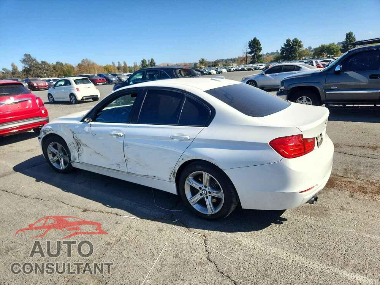 BMW 3 SERIES 2012 - WBA3A5C54CF342547