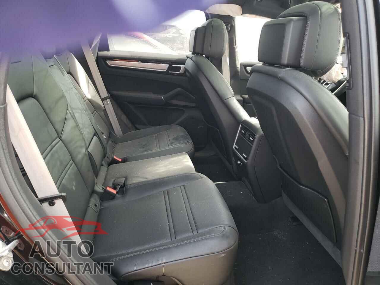 PORSCHE CAYENNE 2022 - WP1BA2AYXNDA50070