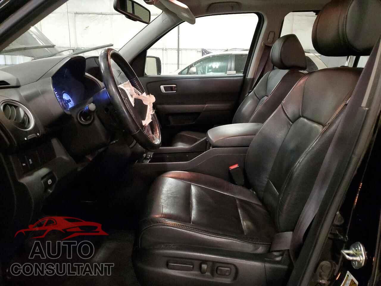 HONDA PILOT 2013 - 5FNYF4H94DB004880