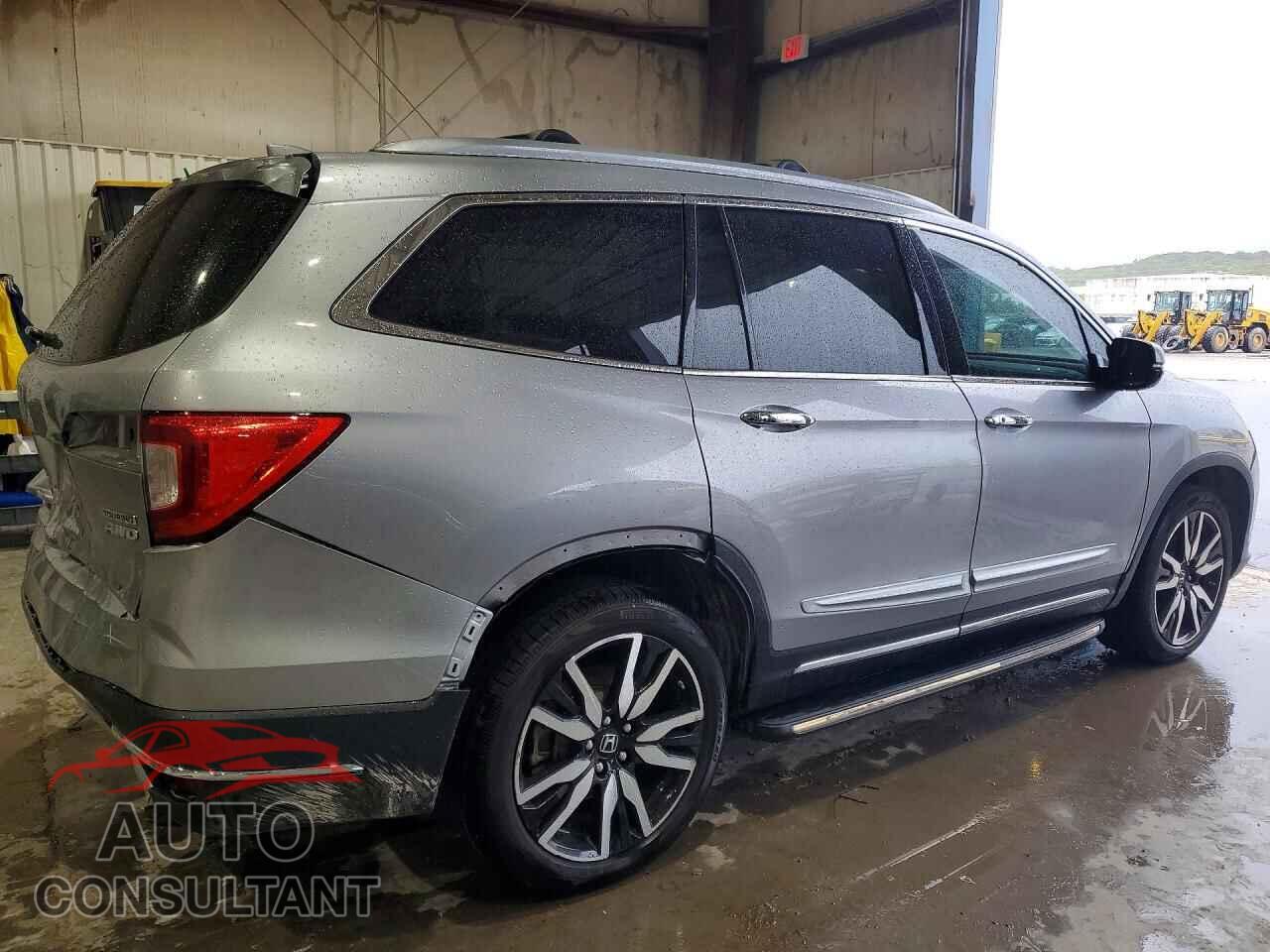 HONDA PILOT 2020 - 5FNYF6H90LB005065