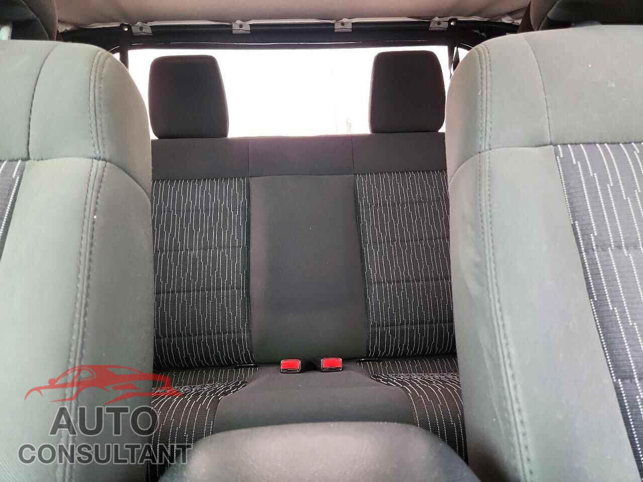 JEEP WRANGLER 2012 - 1C4AJWAG6CL256470