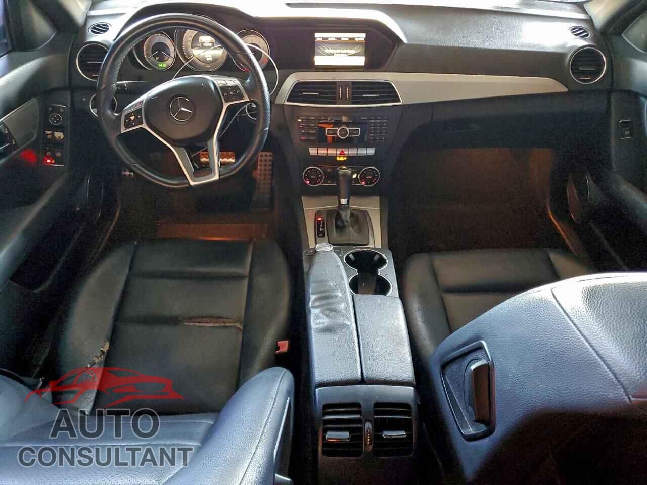 MERCEDES-BENZ C-CLASS 2014 - WDDGF4HB7ER314246