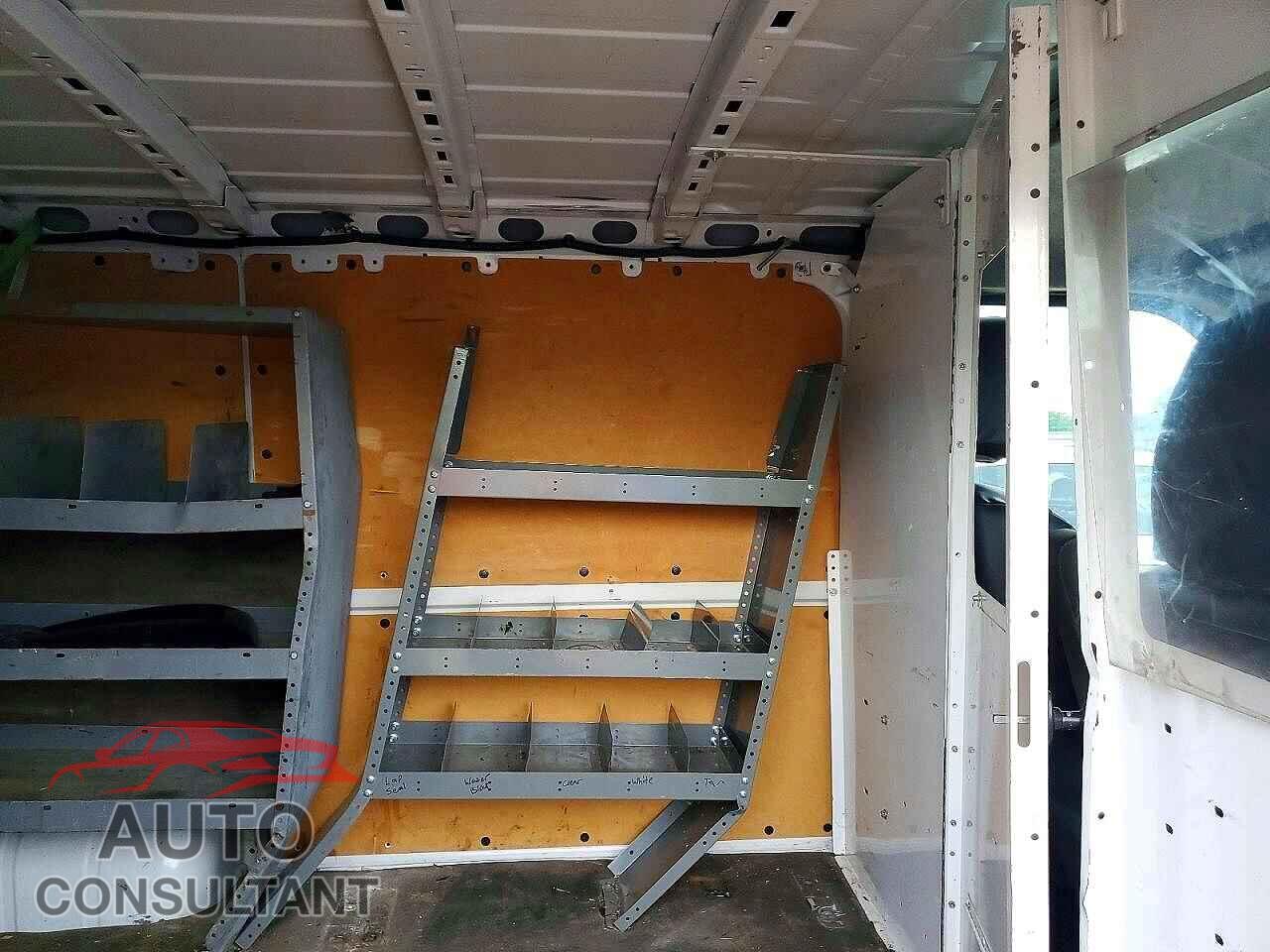 NISSAN NV 2020 - 1N6BF0KM3LN808564