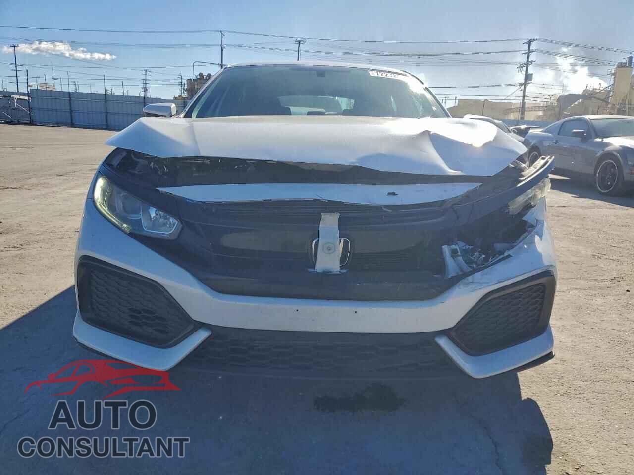 HONDA CIVIC 2018 - SHHFK7H23JU407914