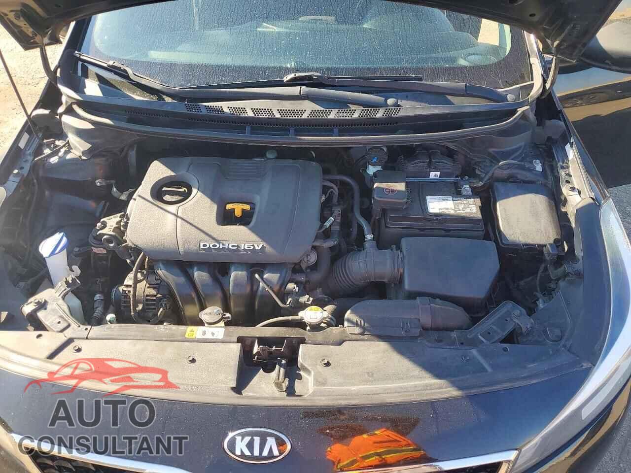 KIA FORTE 2017 - 3KPFK4A74HE098170