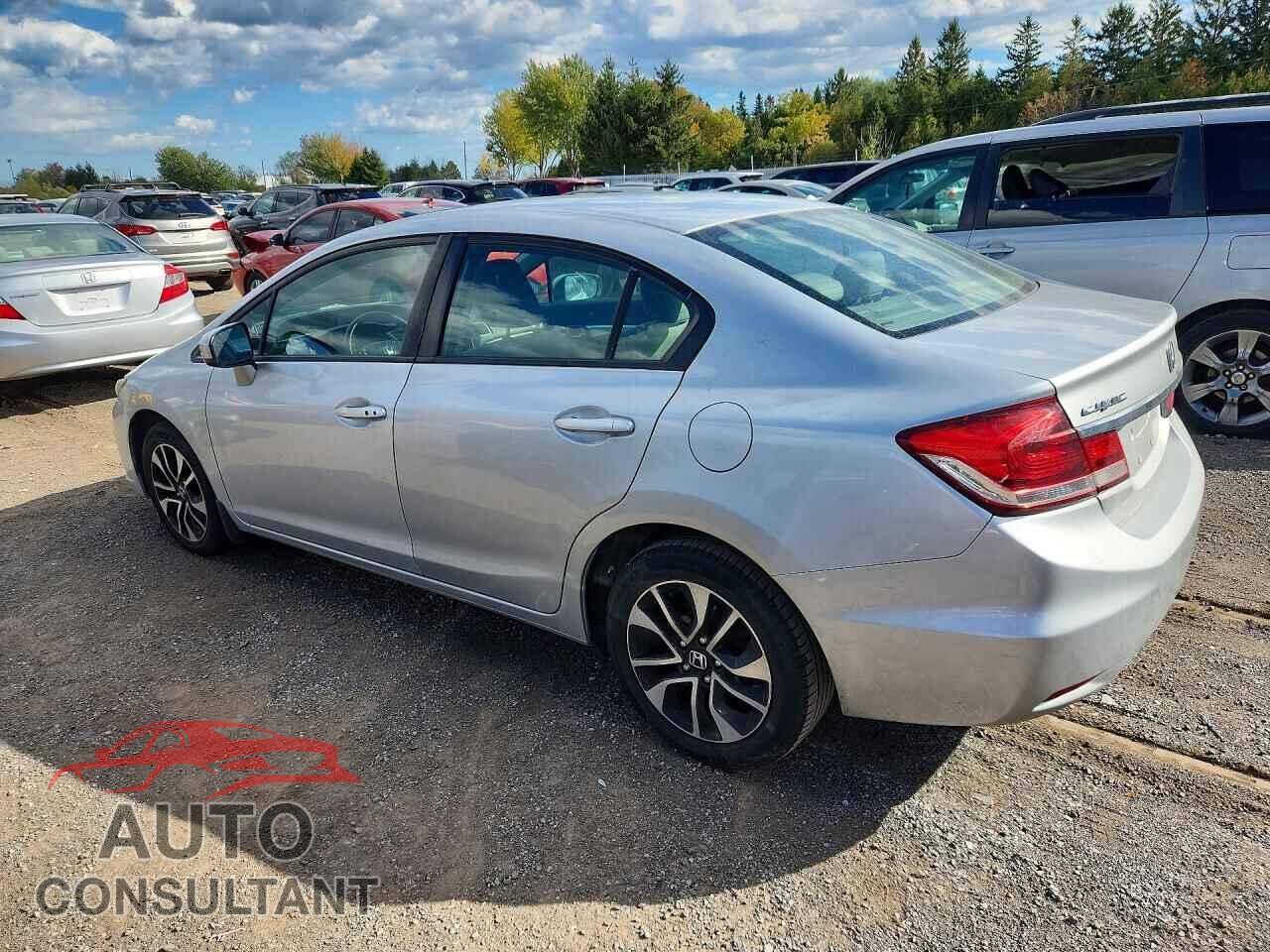 HONDA CIVIC 2015 - 2HGFB2F52FH015527