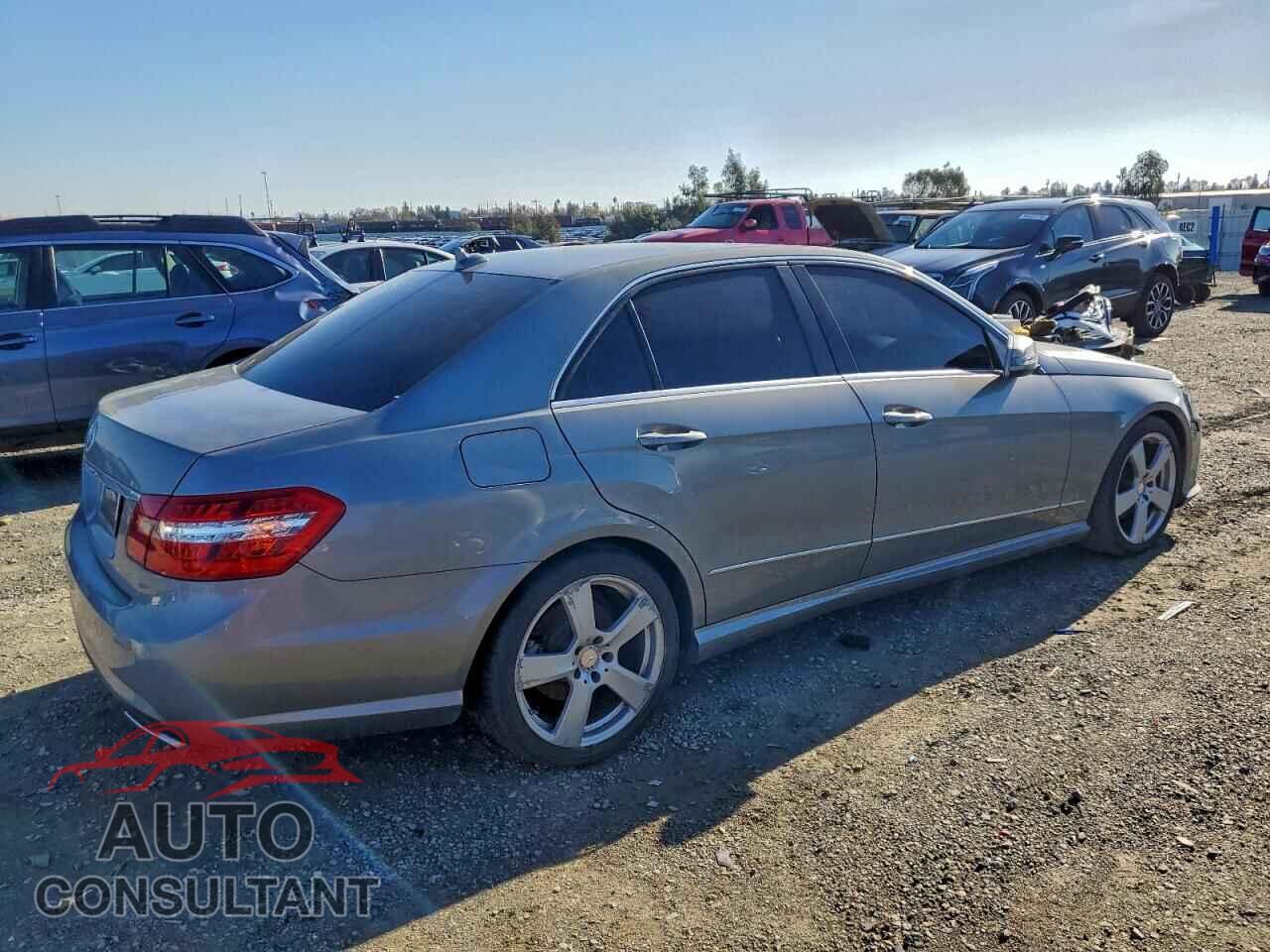 MERCEDES-BENZ E-CLASS 2011 - WDDHF5GB2BA450743