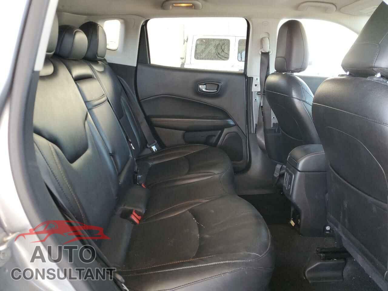 JEEP COMPASS 2020 - 3C4NJCCB9LT155607