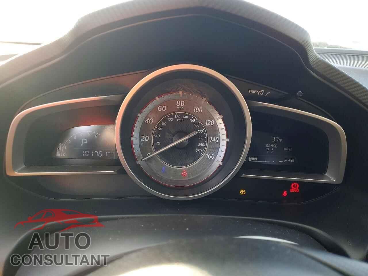 MAZDA 3 2014 - JM1BM1U71E1121017
