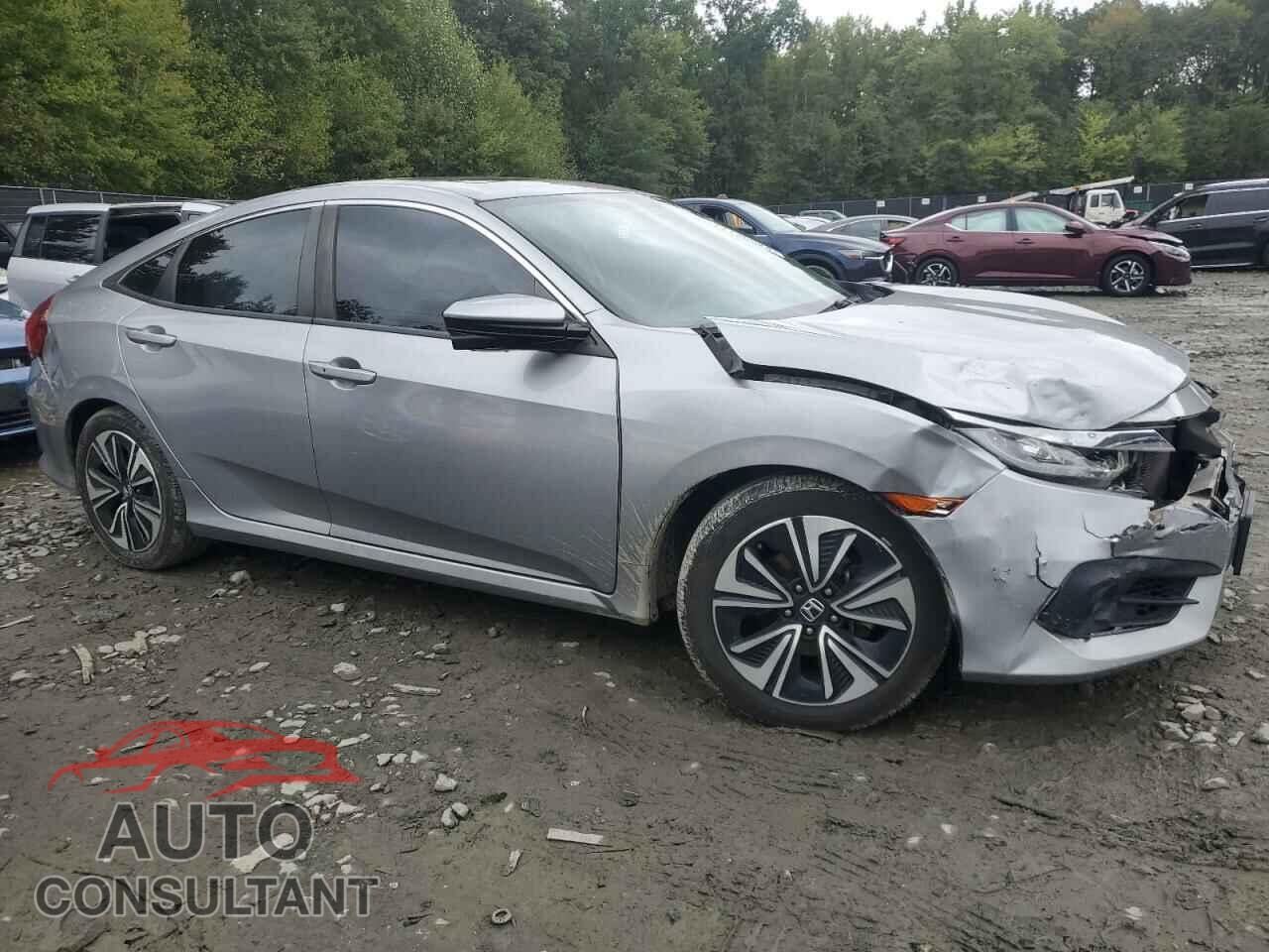 HONDA CIVIC 2018 - JHMFC1F78JX043780