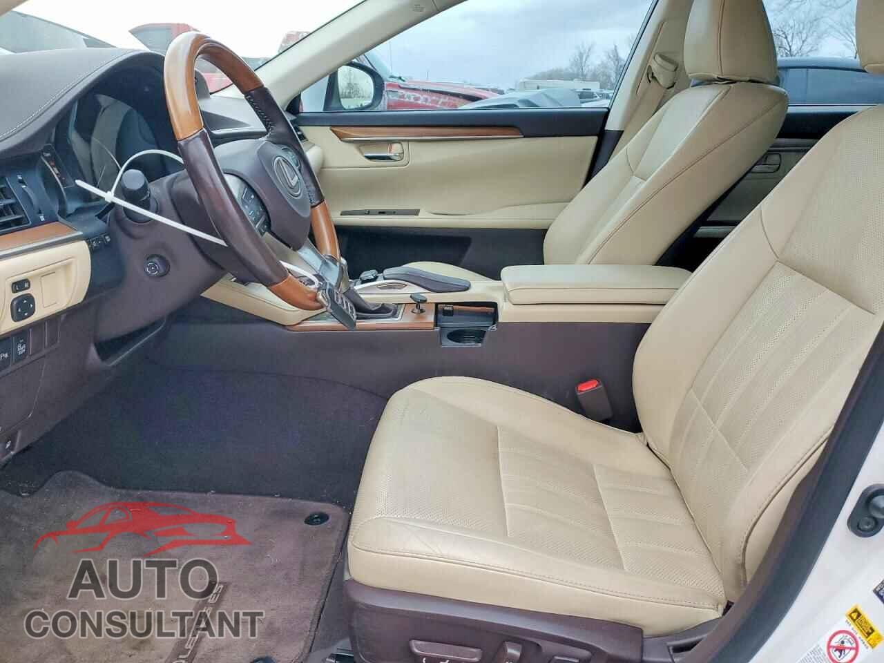 LEXUS ES300 2017 - JTHBW1GG8H2136665