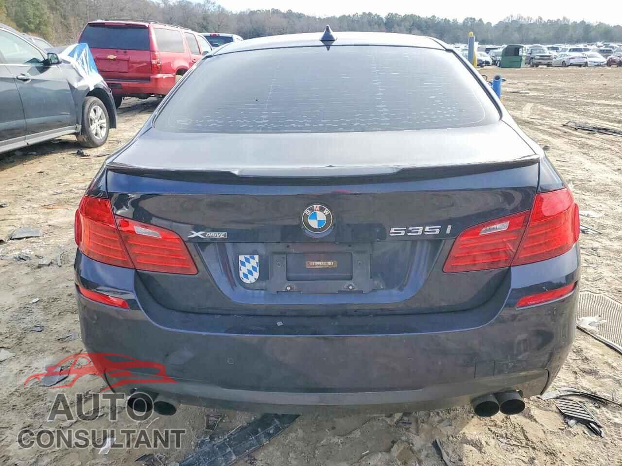 BMW 5 SERIES 2015 - WBA5B3C59FD540244