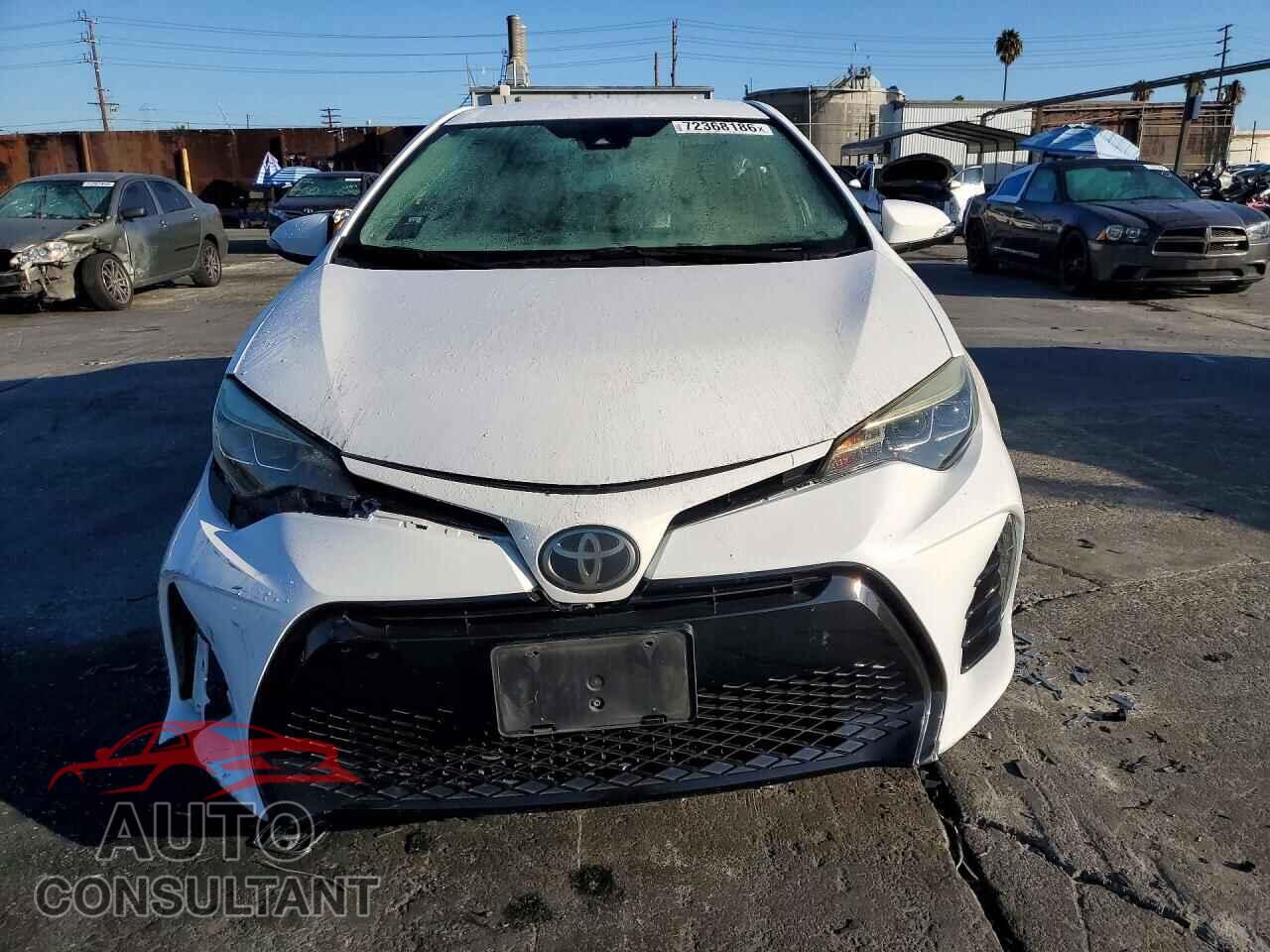 TOYOTA COROLLA 2017 - 5YFBURHE3HP716894