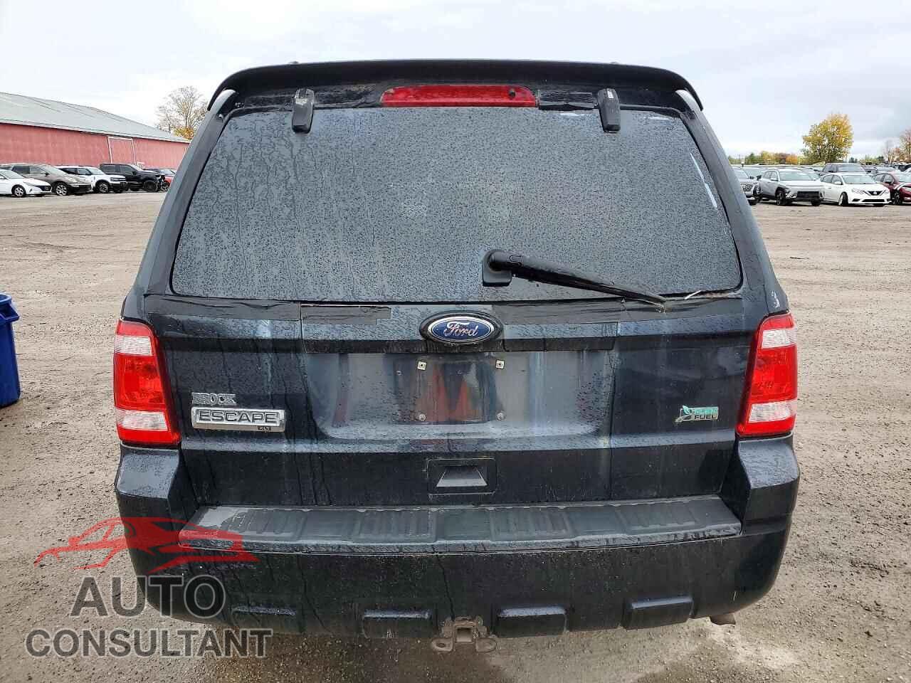 FORD ESCAPE 2010 - 1FMCU9DG0AKC40499