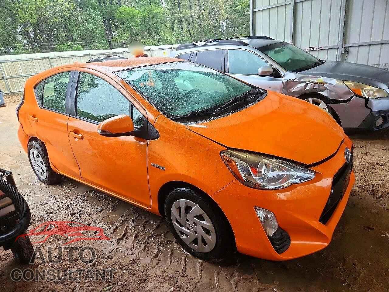 TOYOTA PRIUS 2016 - JTDKDTB39G1136895