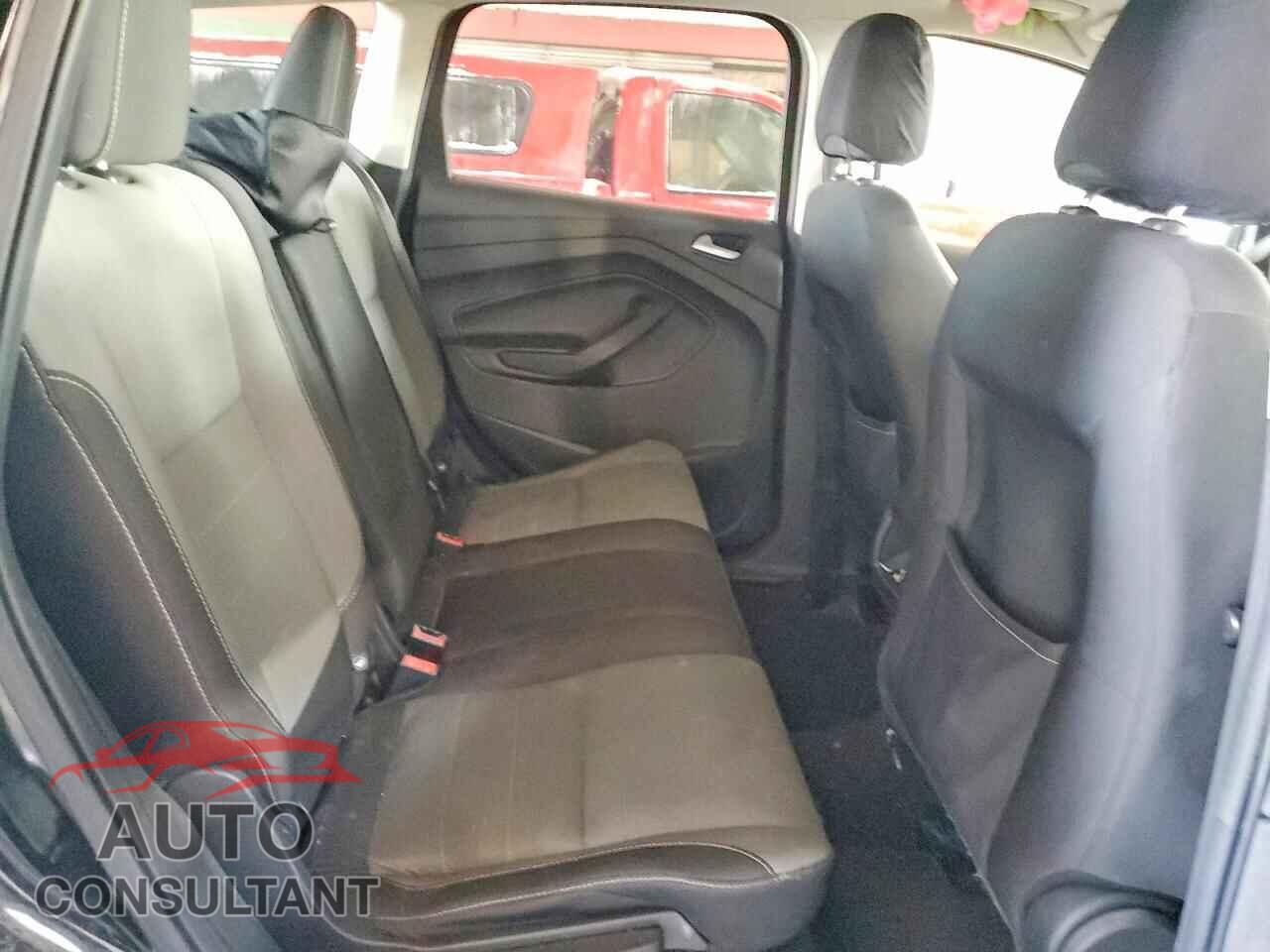 FORD ESCAPE 2016 - 1FMCU9G99GUC29544