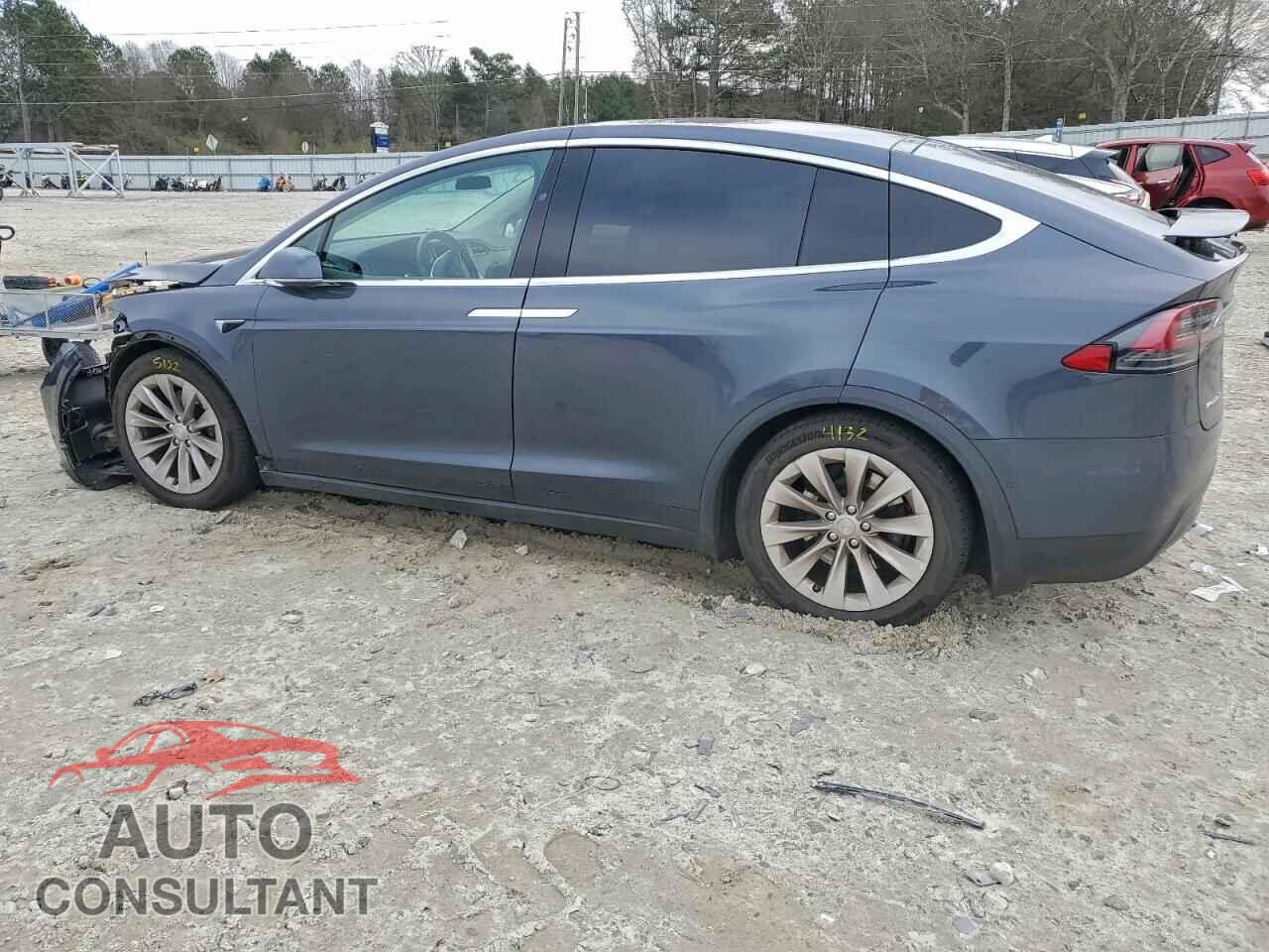 TESLA MODEL X 2017 - 5YJXCBE21HF035574