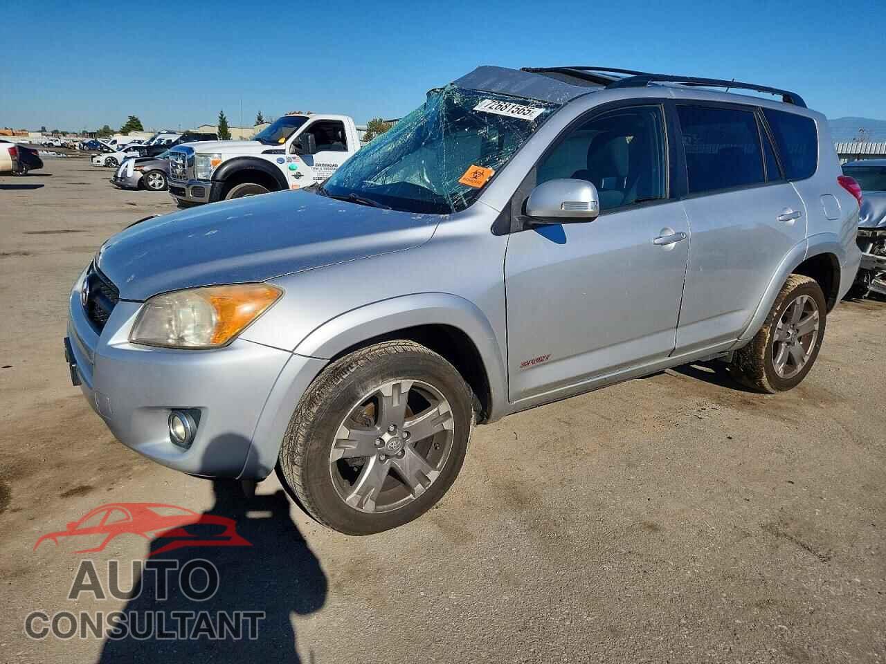 TOYOTA RAV4 2012 - JTMWF4DV3C5044197